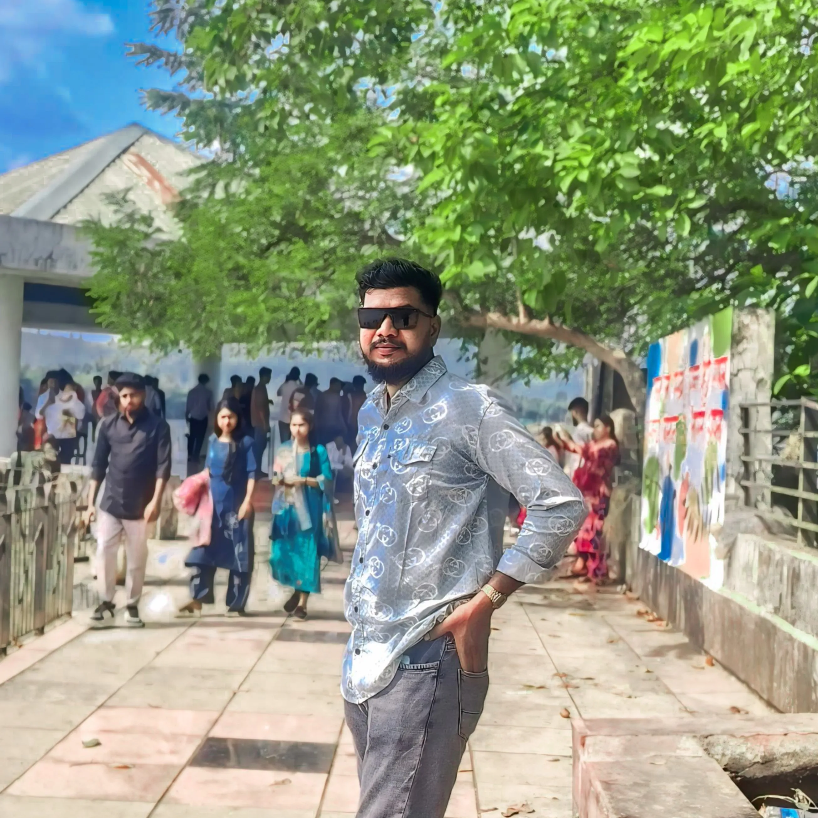 Avi Vaghat