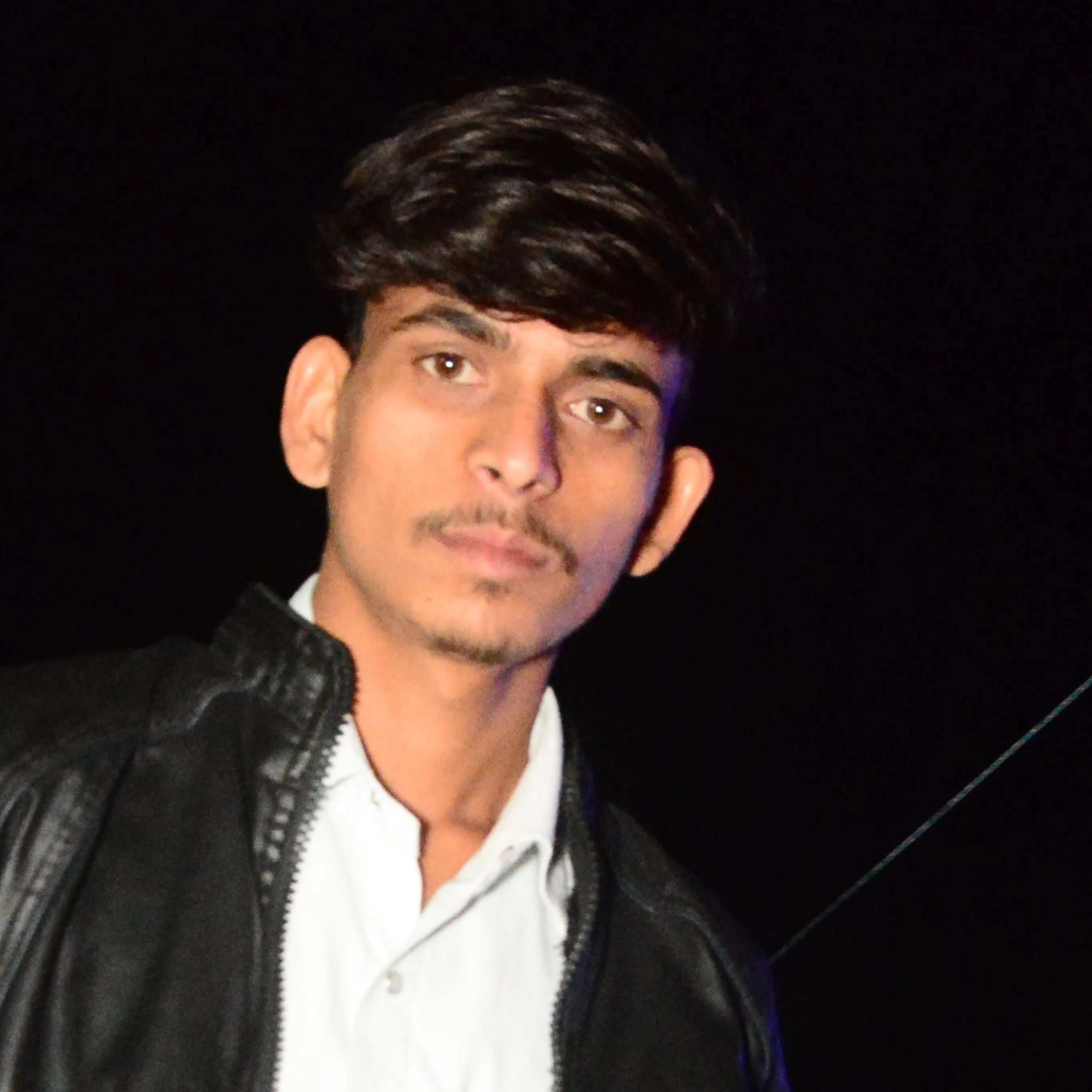Anil anuragi