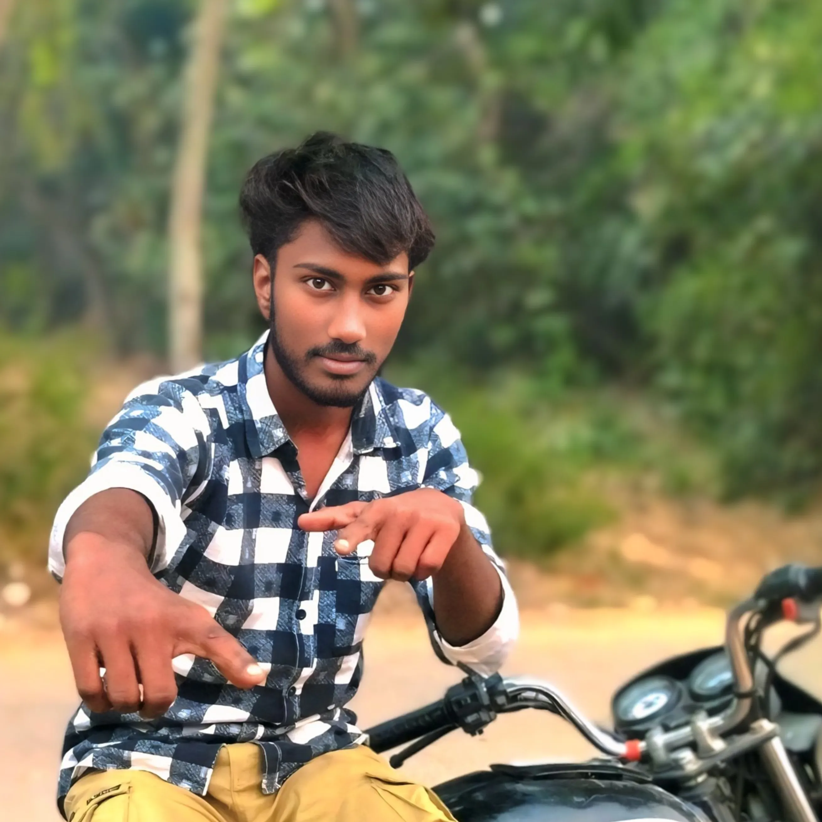 Mr_ Dhiraj_shayer