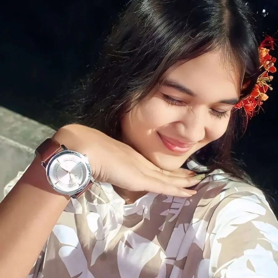 Roshni l