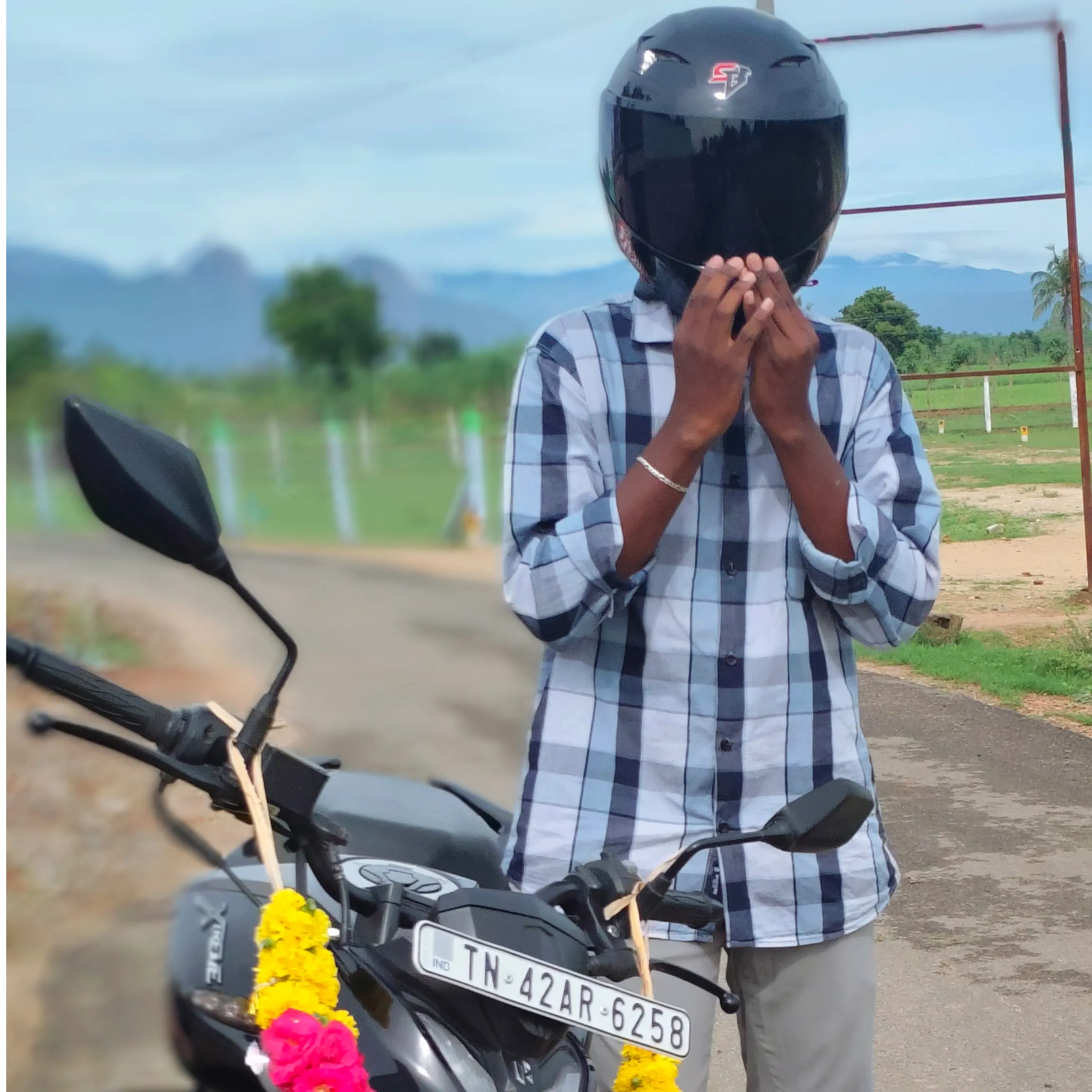 HARIHARAN c