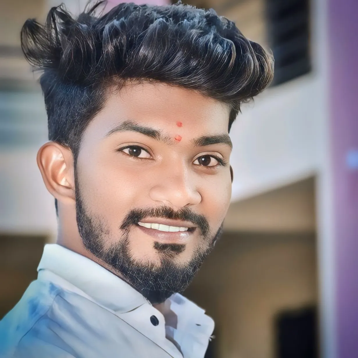 Avi Chavan