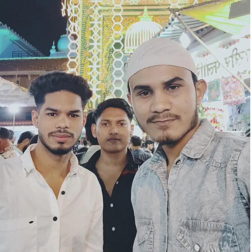 Amjat Khan