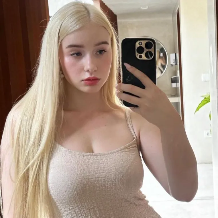 Dasha G