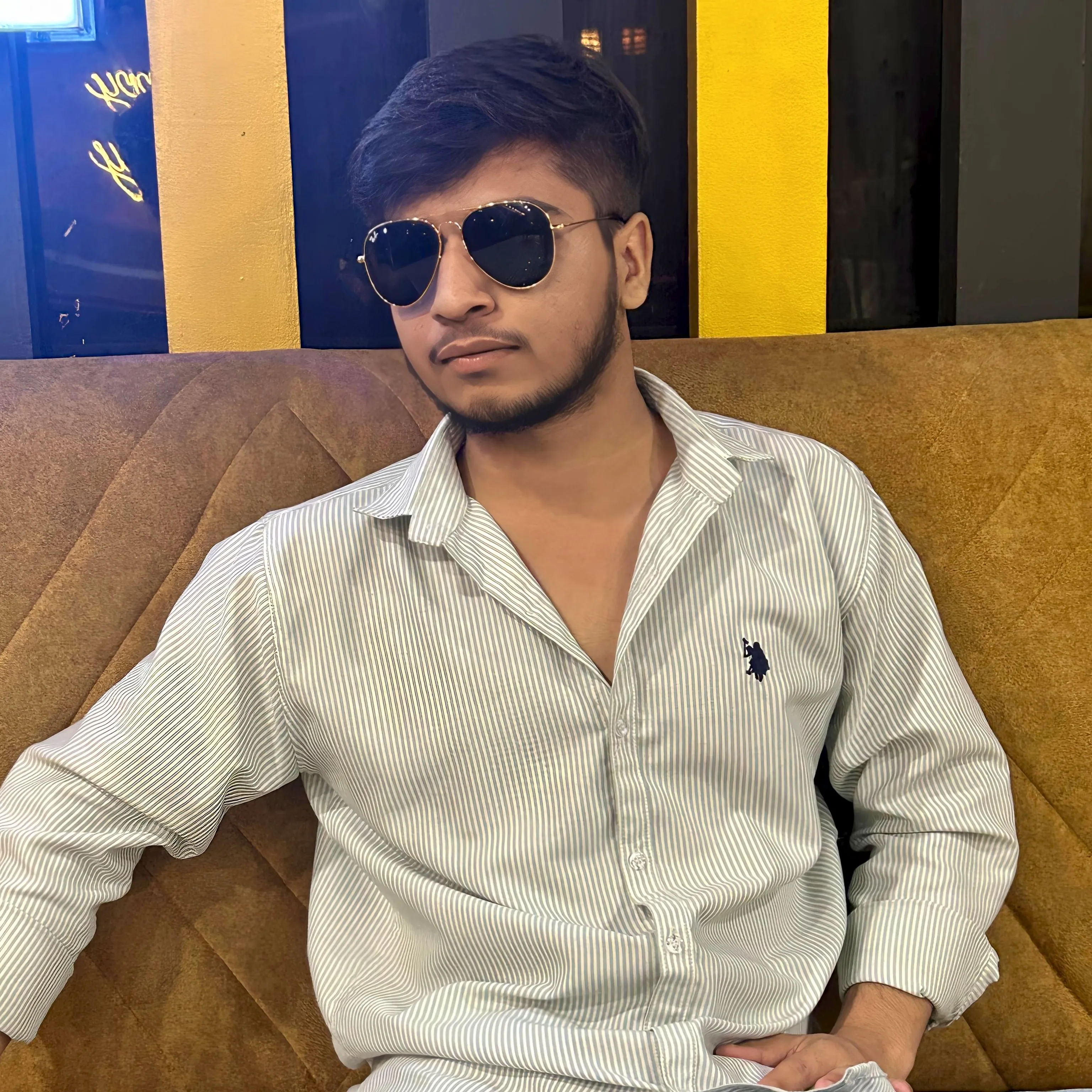 👑Piyush Singh⚜️