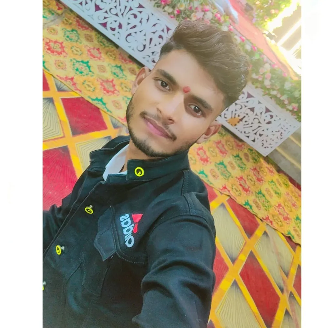 komal nishad
