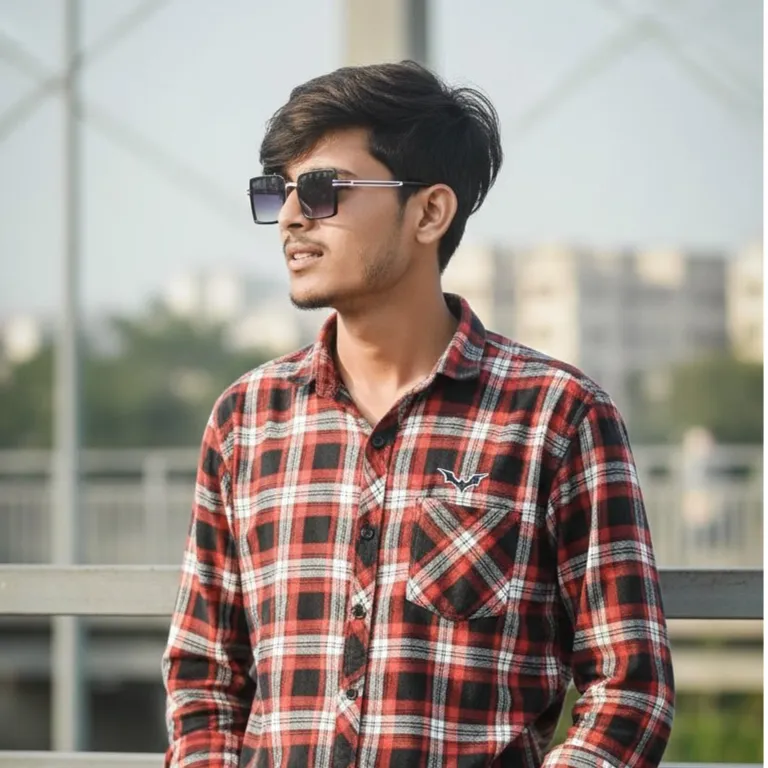 tauqeer Khan