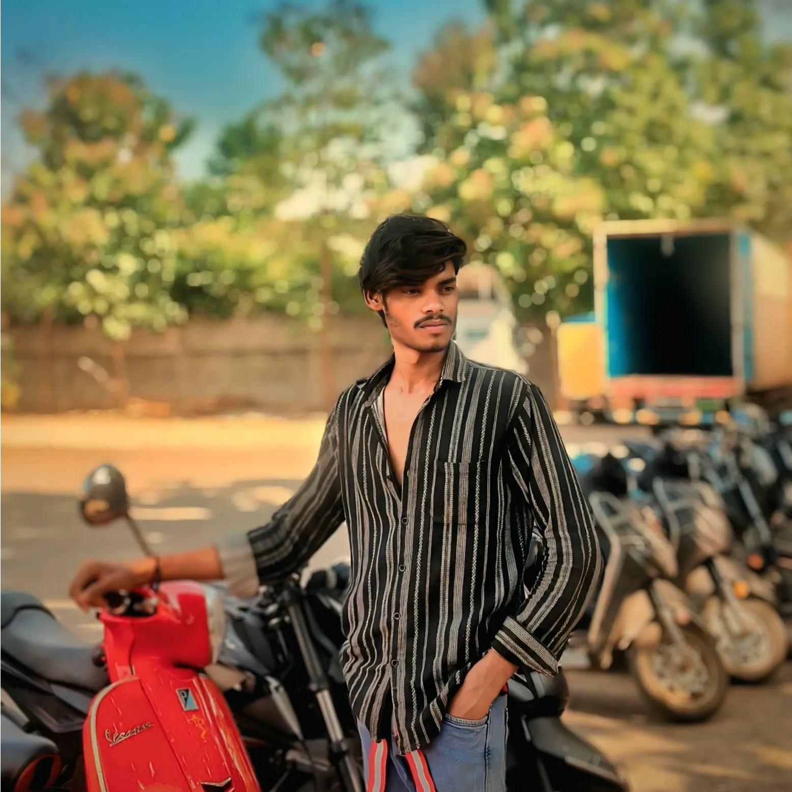 Vijay Thakur