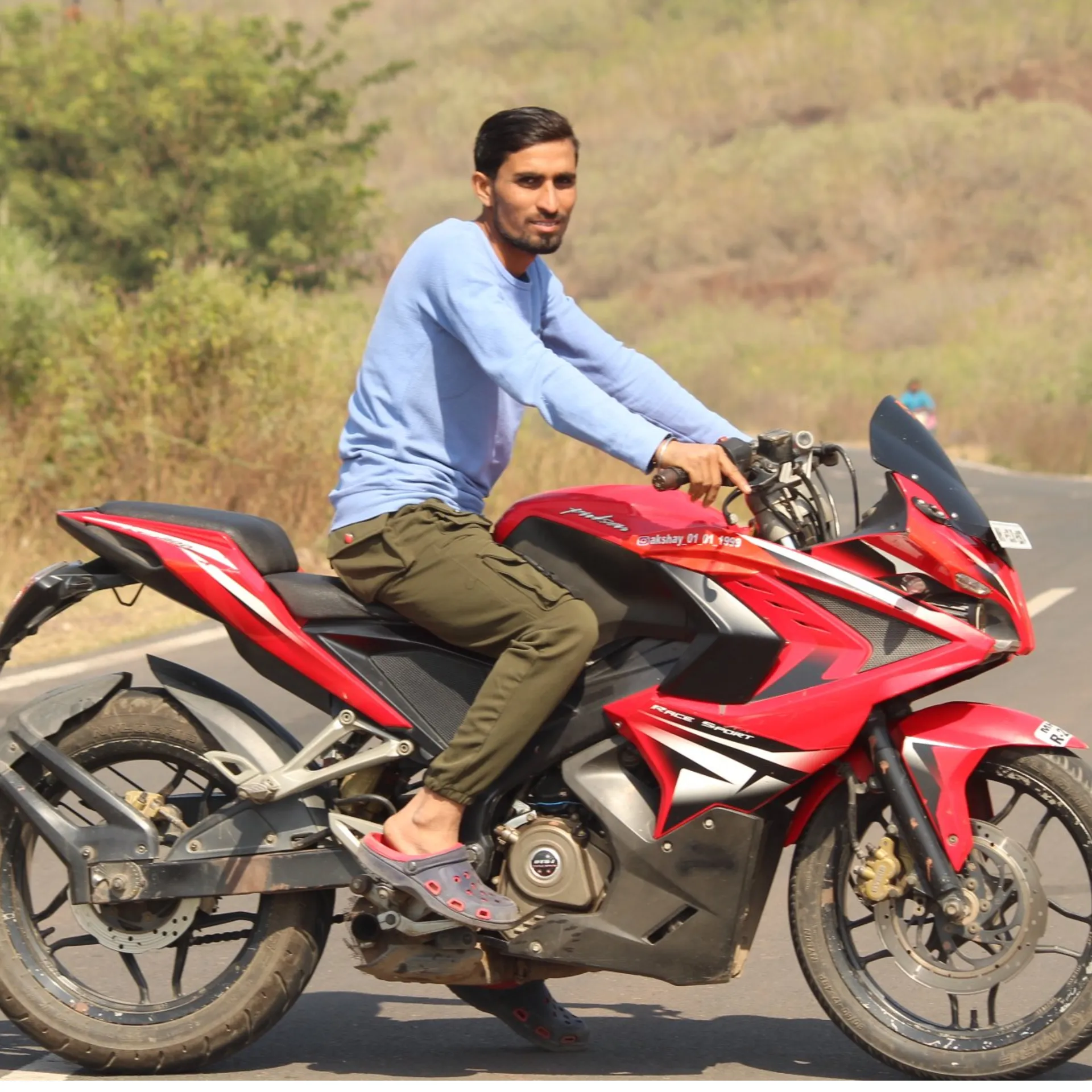 Akshay kubade