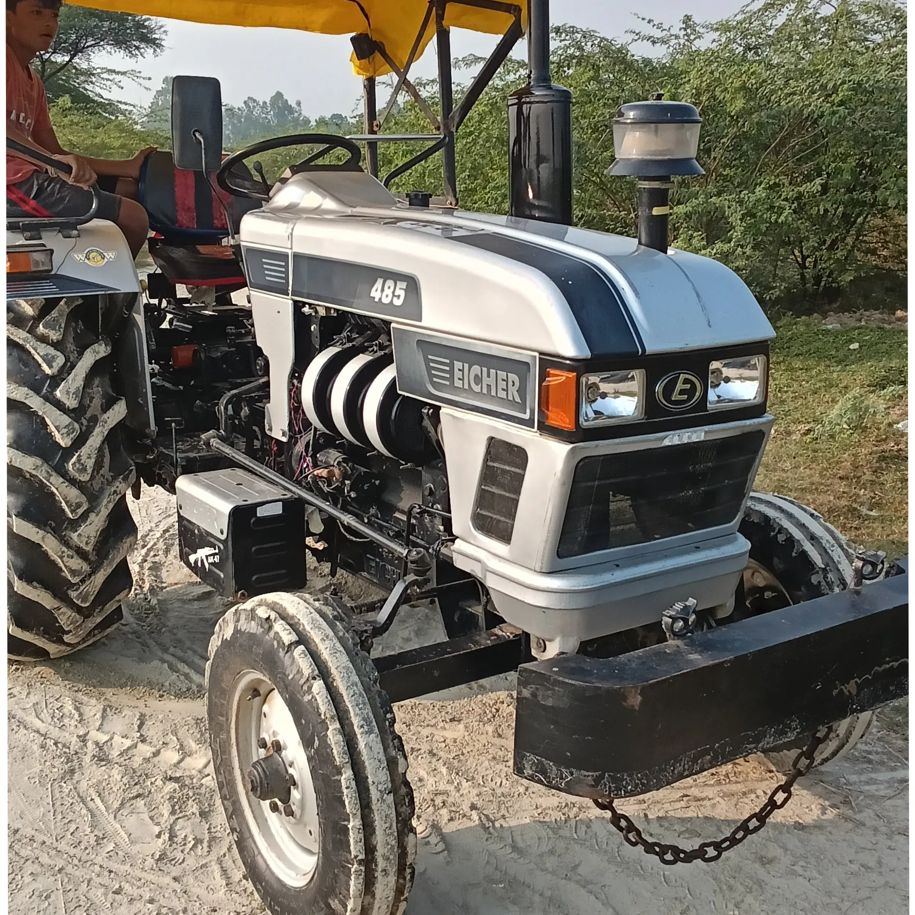 eicher_tractor_lover_boy lakypal