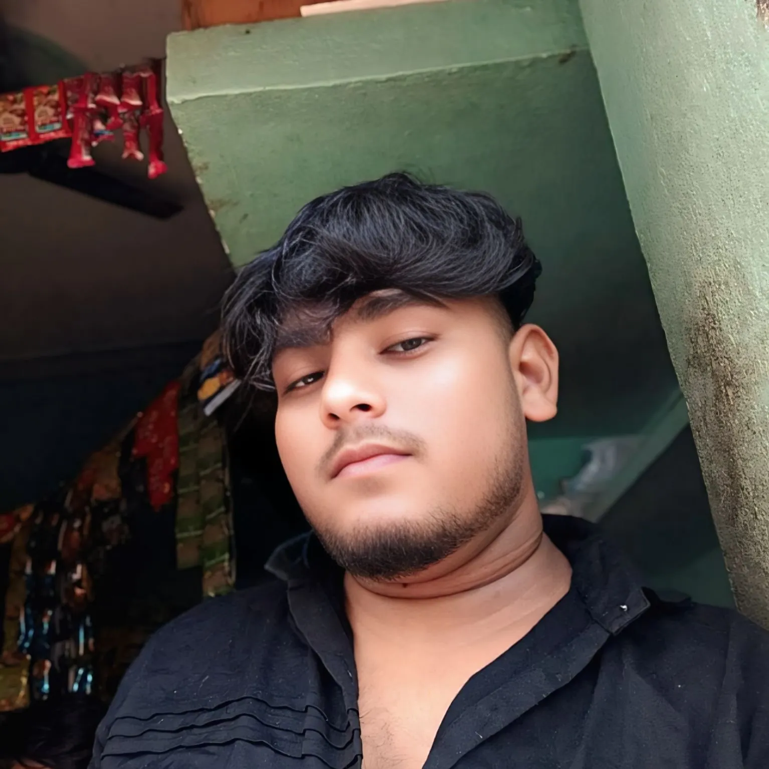 Md Mustaq