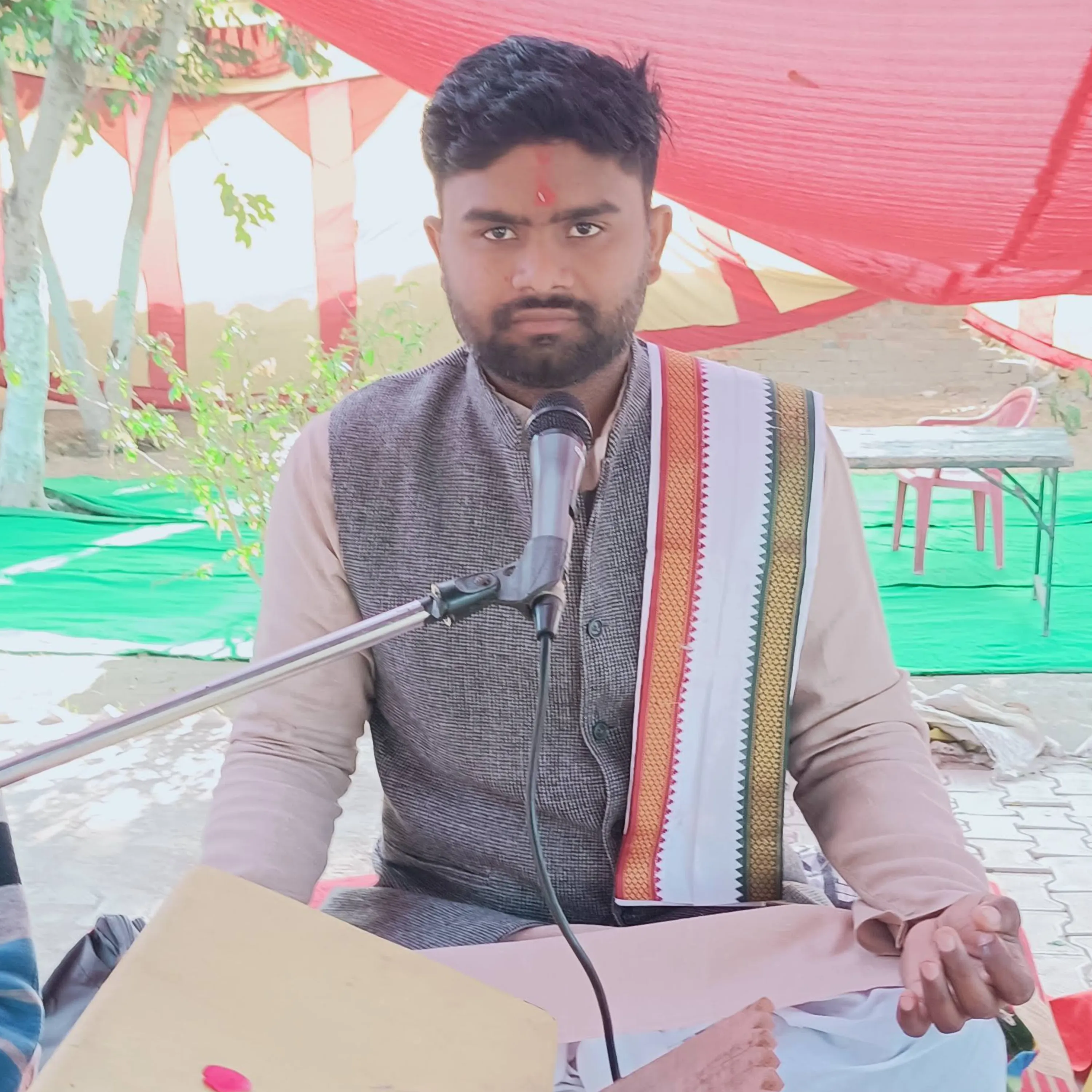 आचार्य दीपक