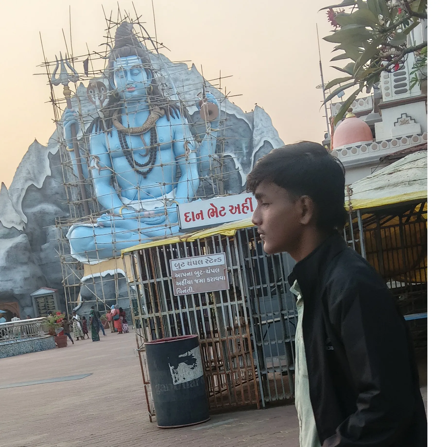 Manish Vishwakarma