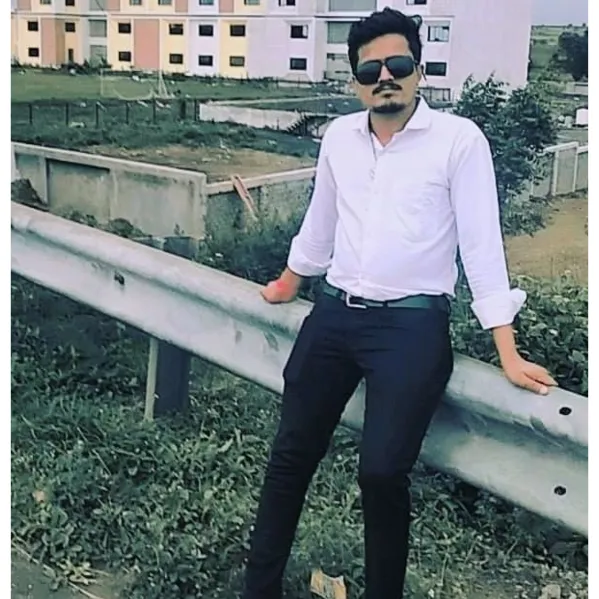 santosh khapre