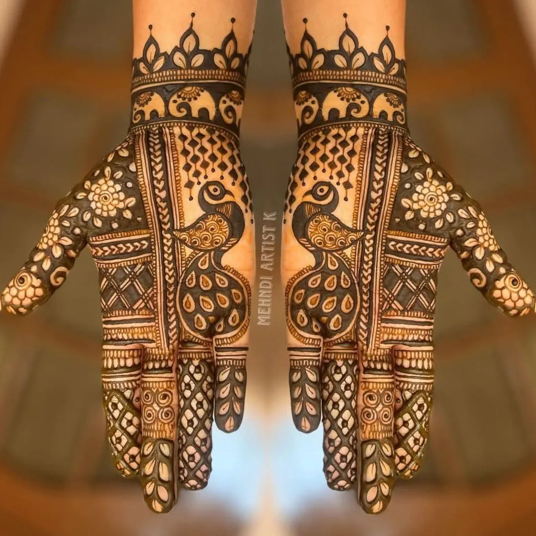 Raviraj Mehandi art