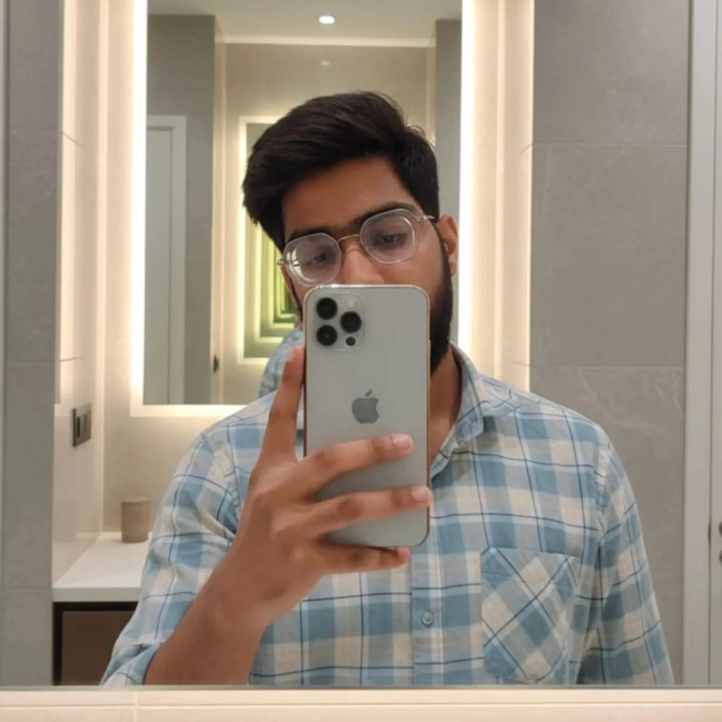 Alkmad Khan