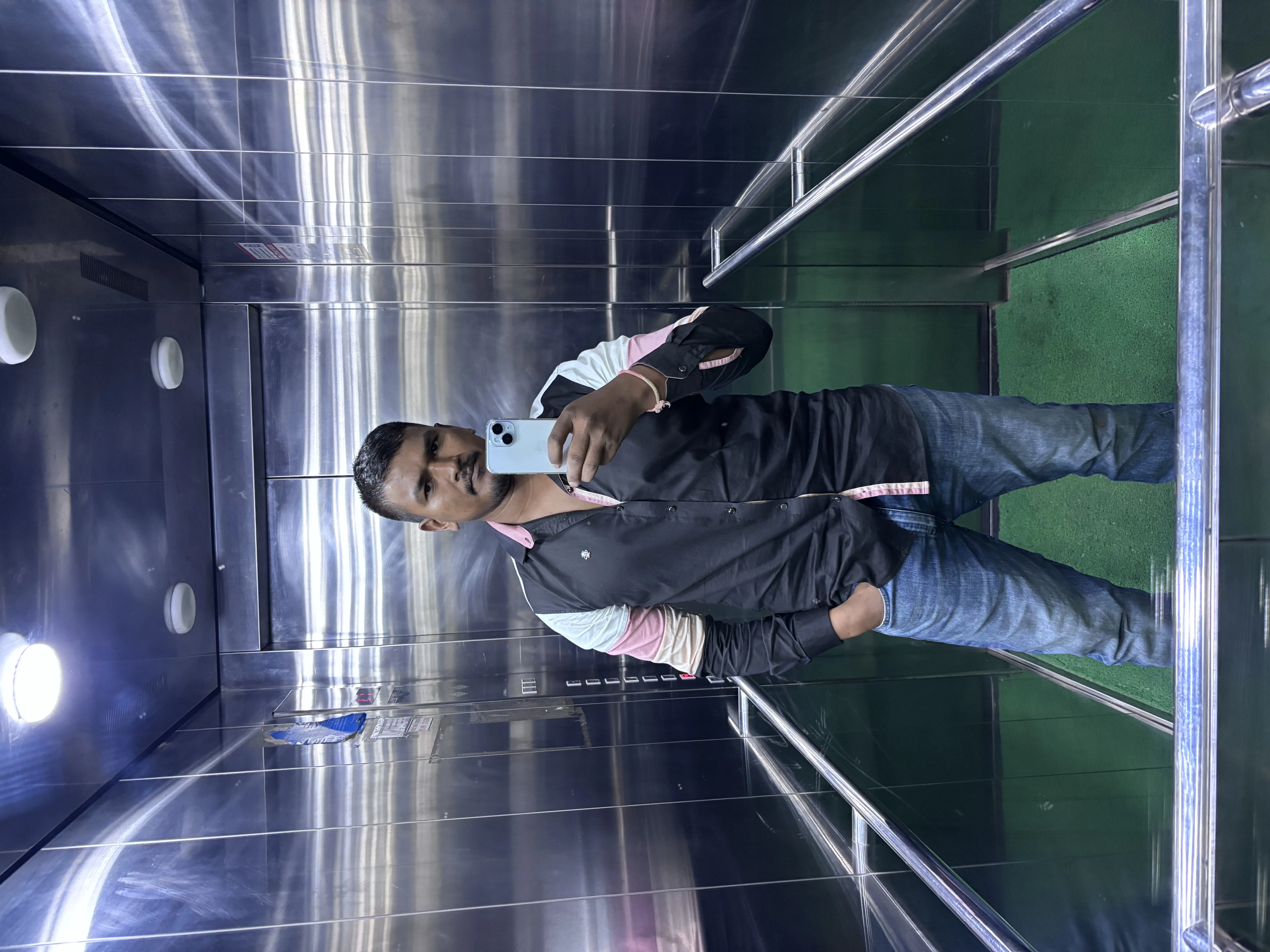Nilesh Maly
