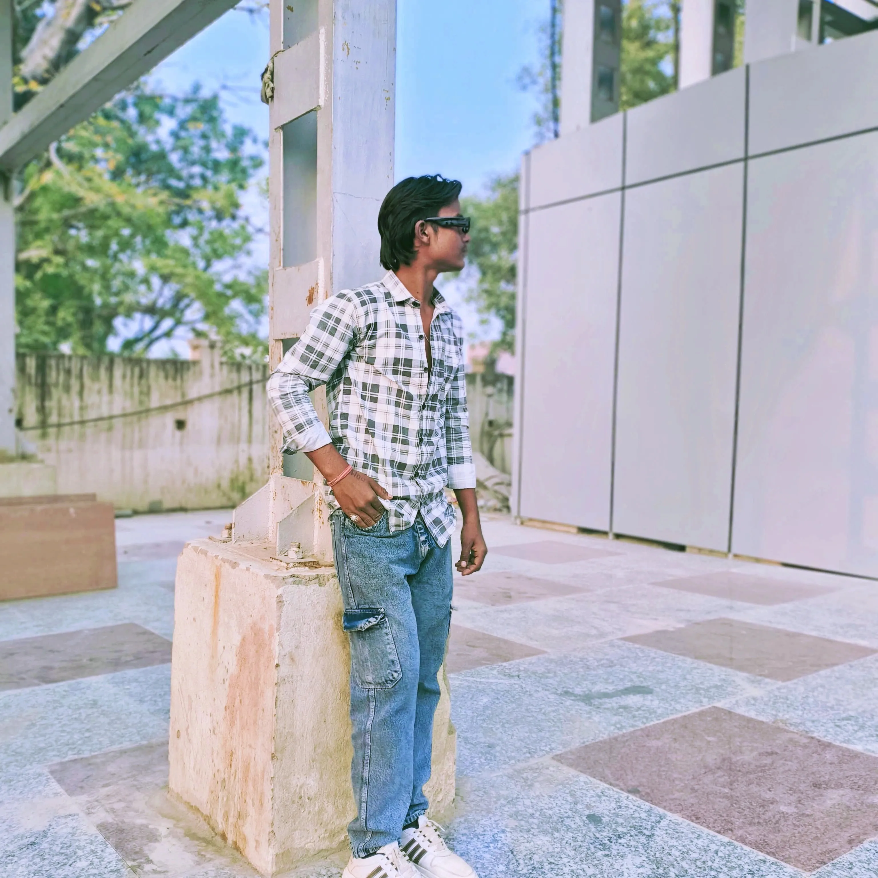 Akash Shrzf