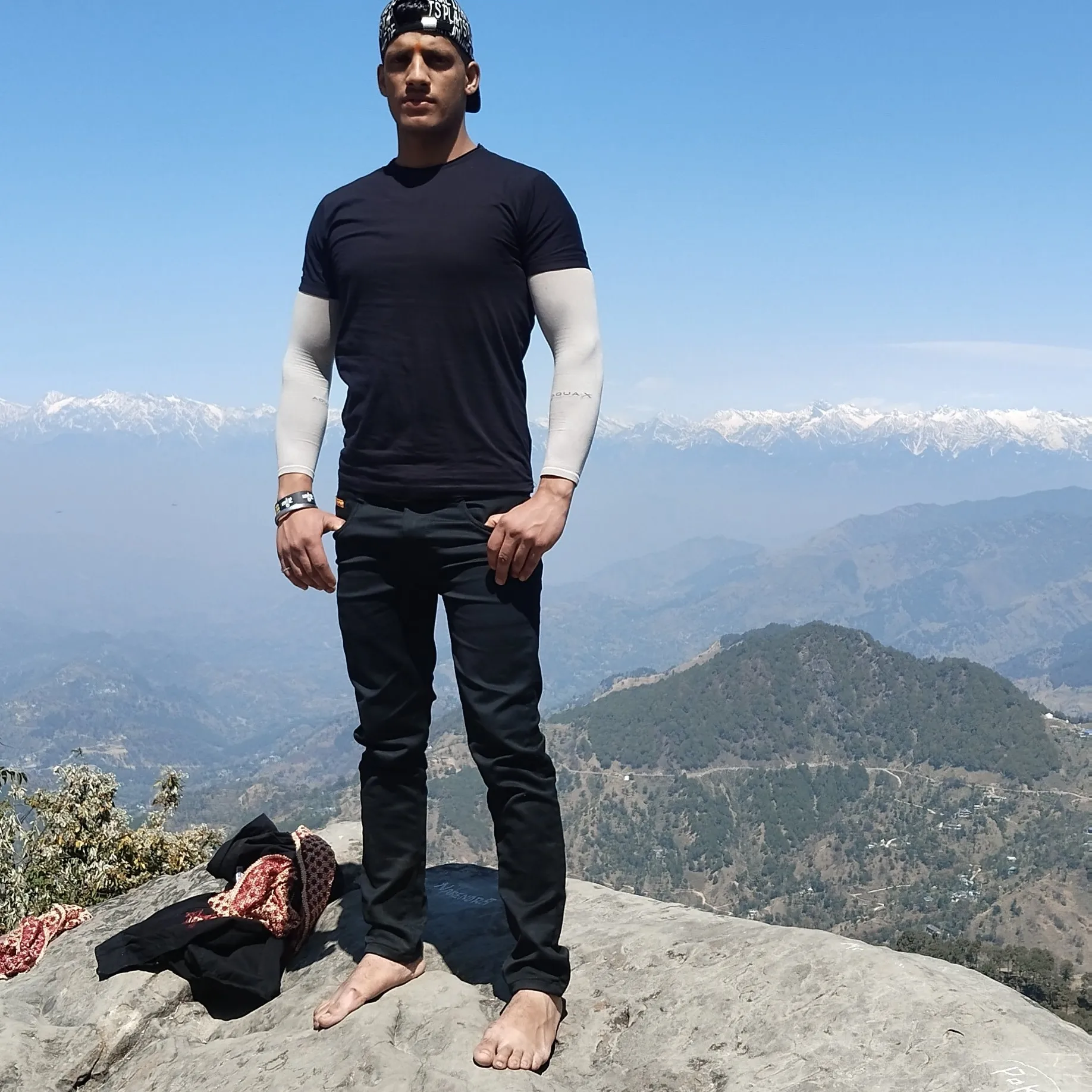 dinesh thakur