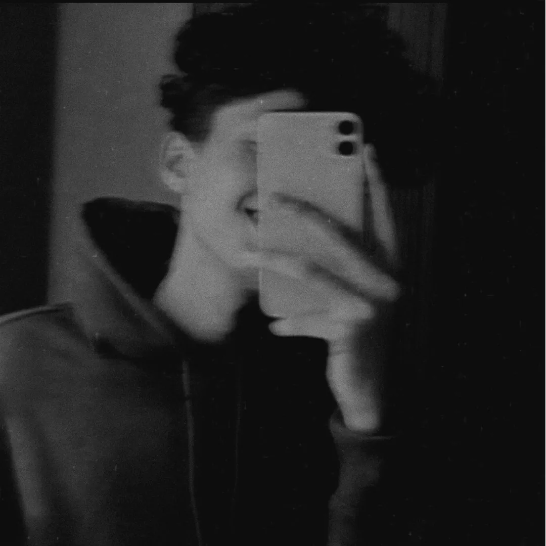 _𝓹𝓲𝓷𝓴𝓾. 𝓹𝓪𝓽𝓮𝓵 :)