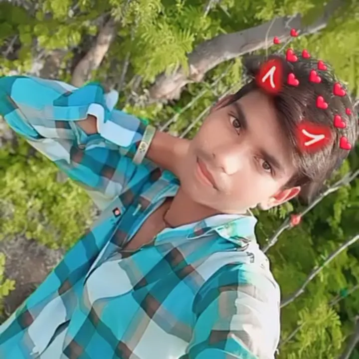 YouTube YouTube