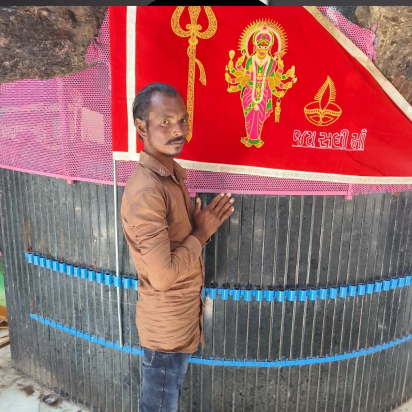 Sadhinodivani Thakor