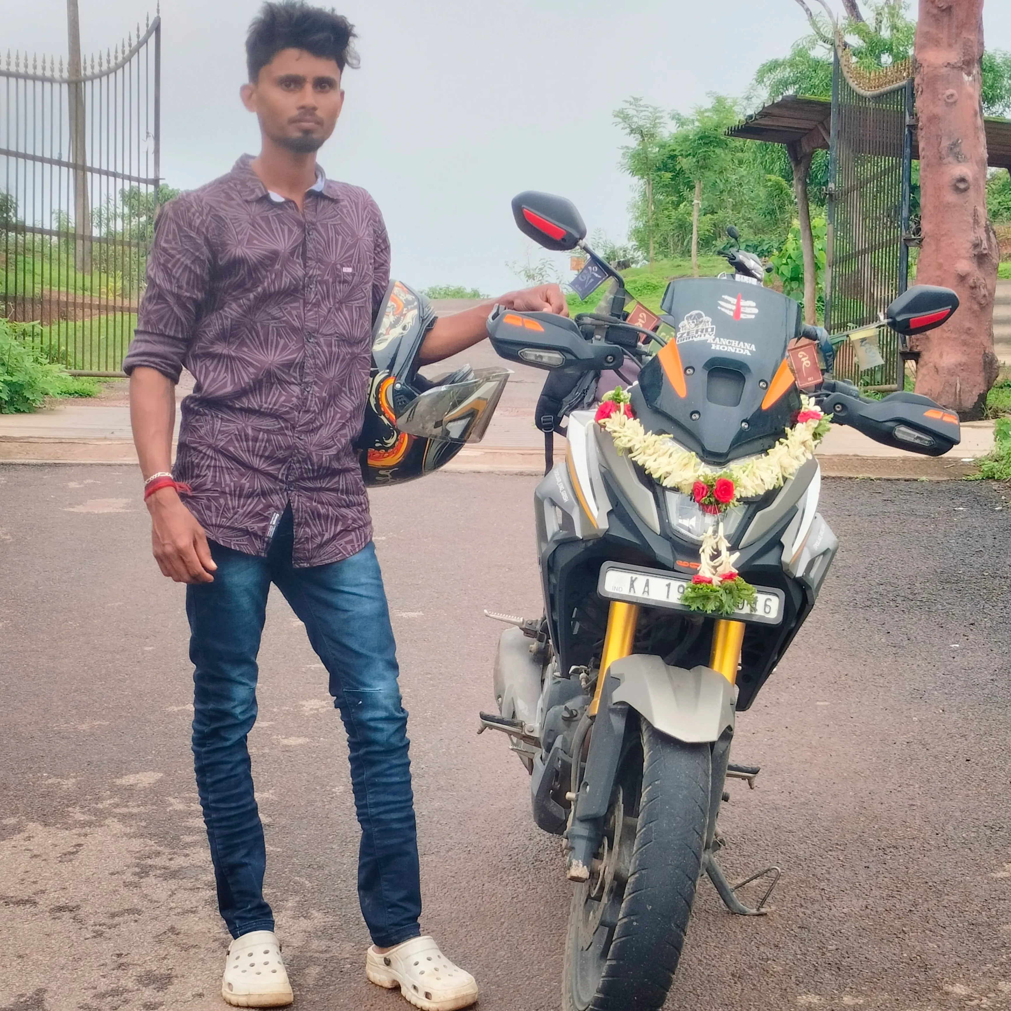 giresh giresh