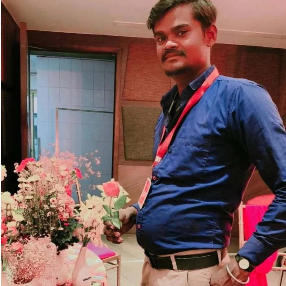 VISHNU मैनपुरी