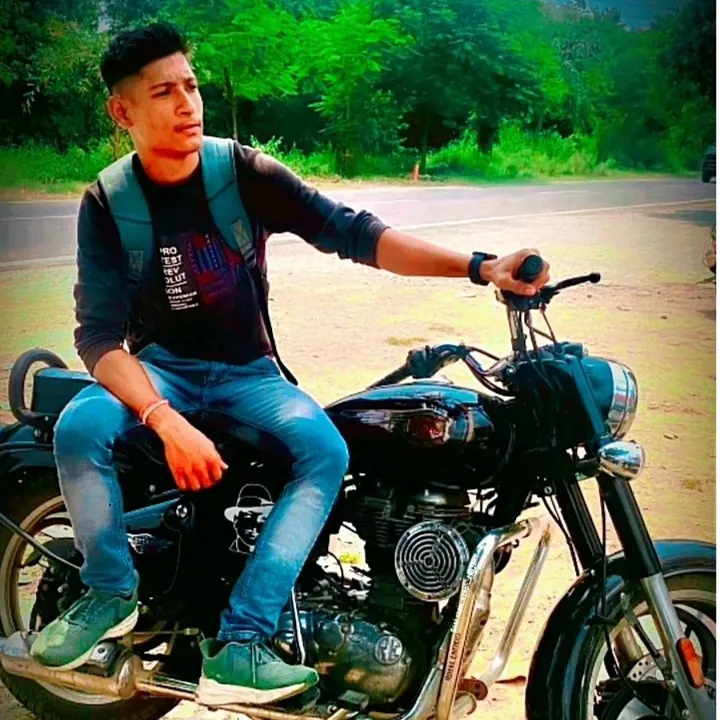 Yash thakurale