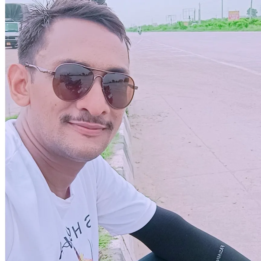 GUDDU TOMAR