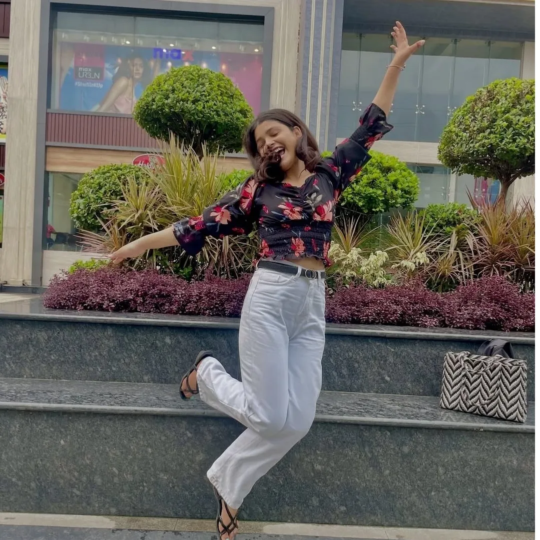 office riya 99