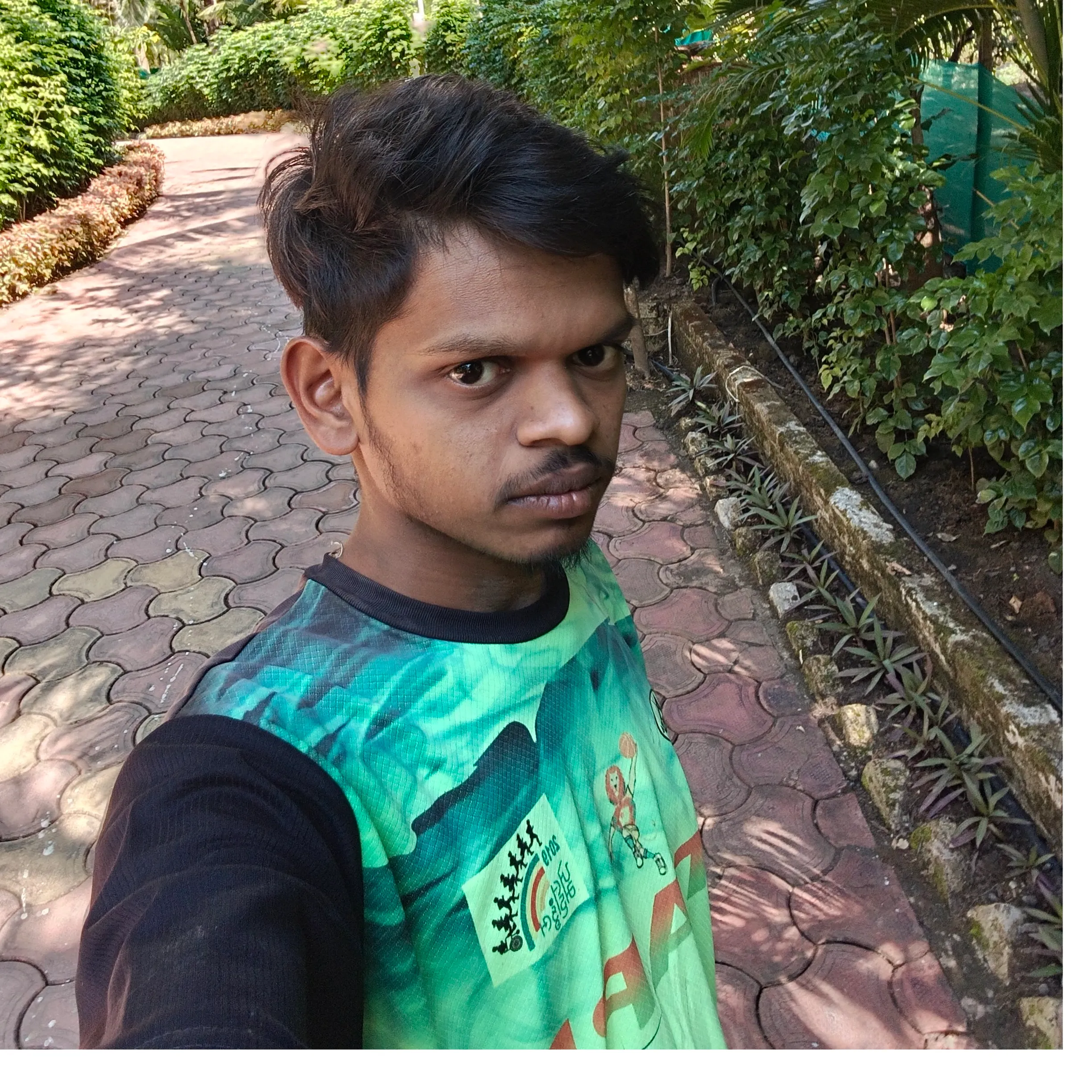 ThalkrUmeshm ThalkrUmeshm