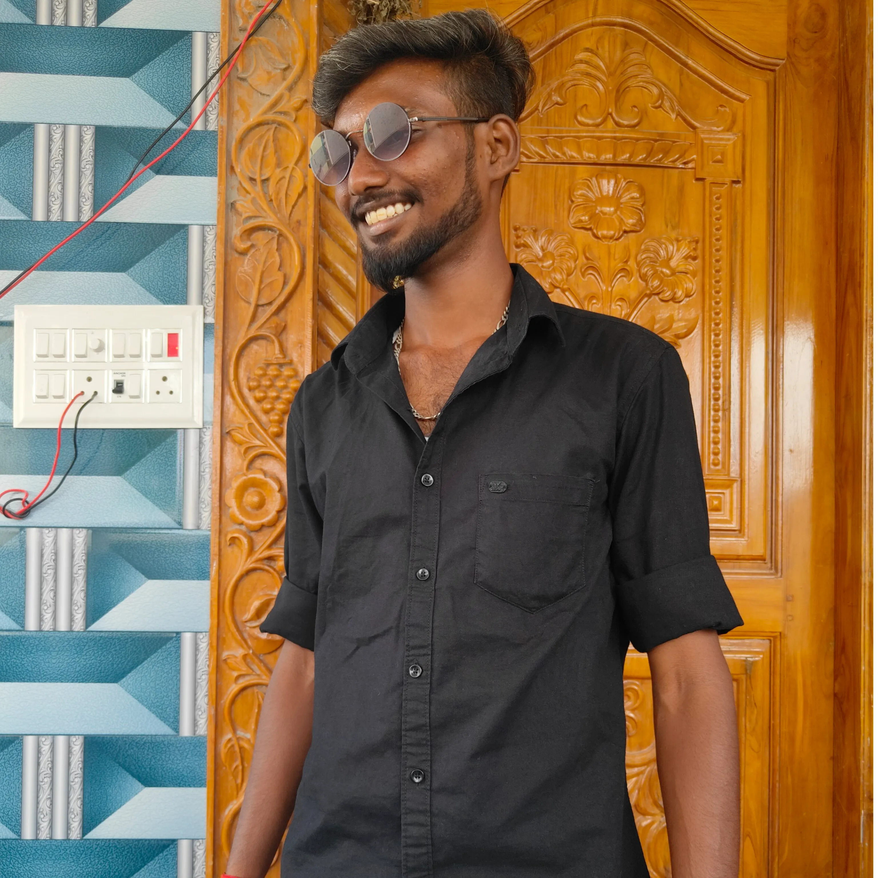 _CHIYAN_ KARTHIK_