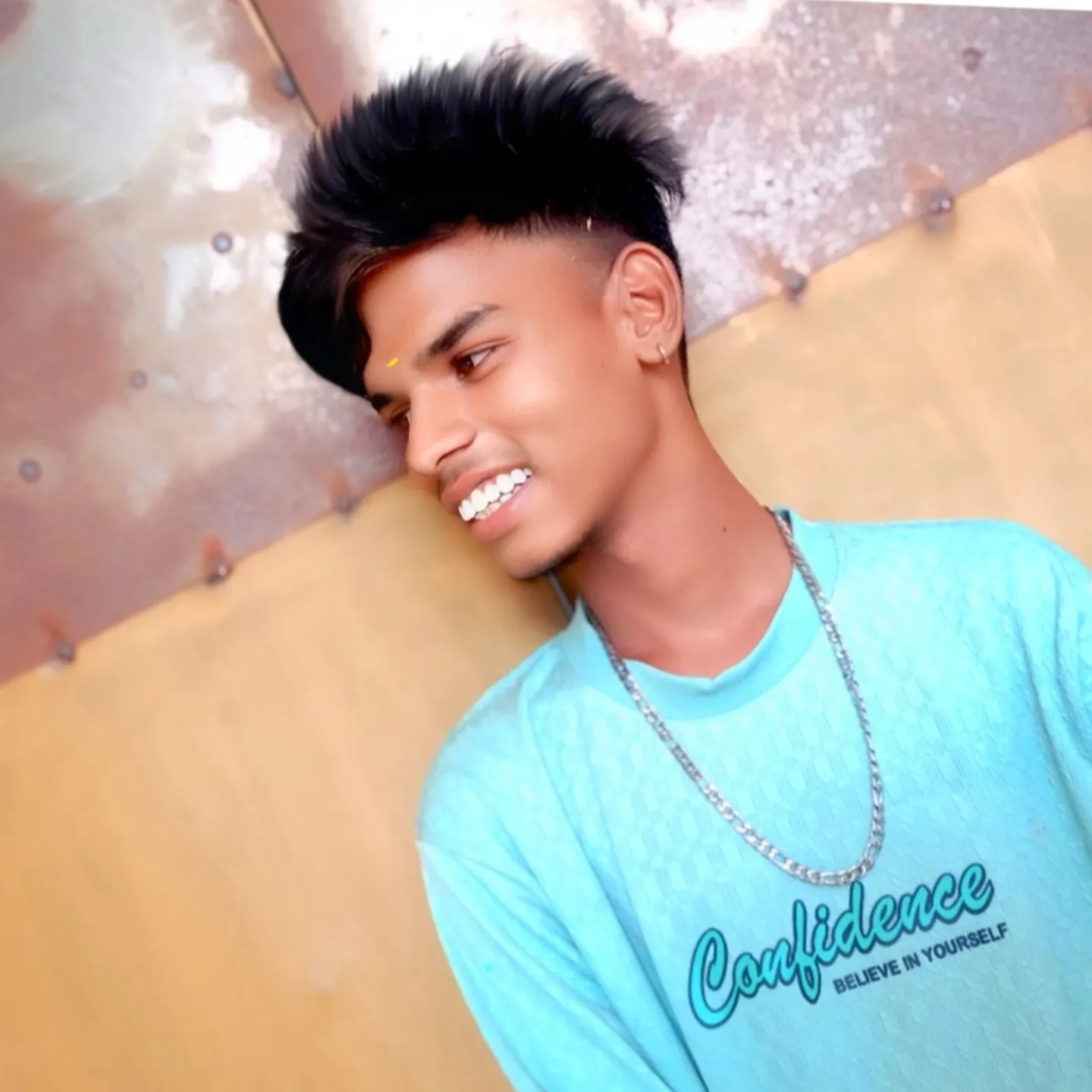 Vicky vignesh