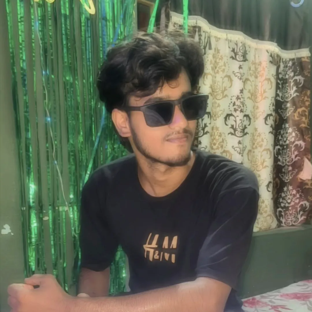 naqueeb khan