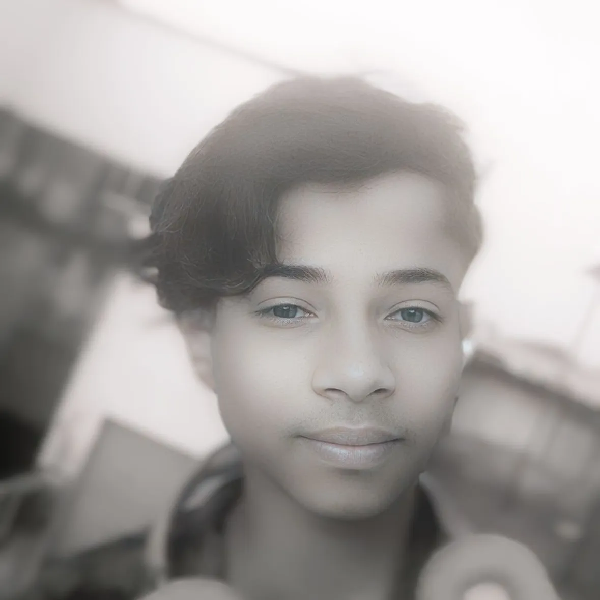 Ms Anis