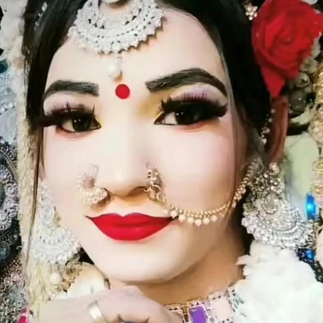riya tiwari