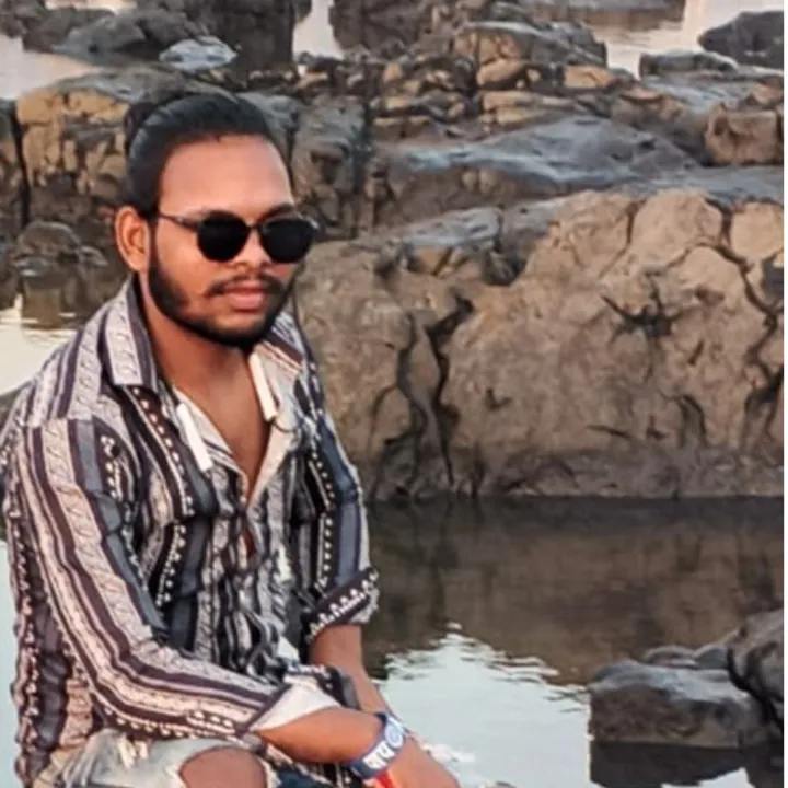 karan Jatav💙💙❤️