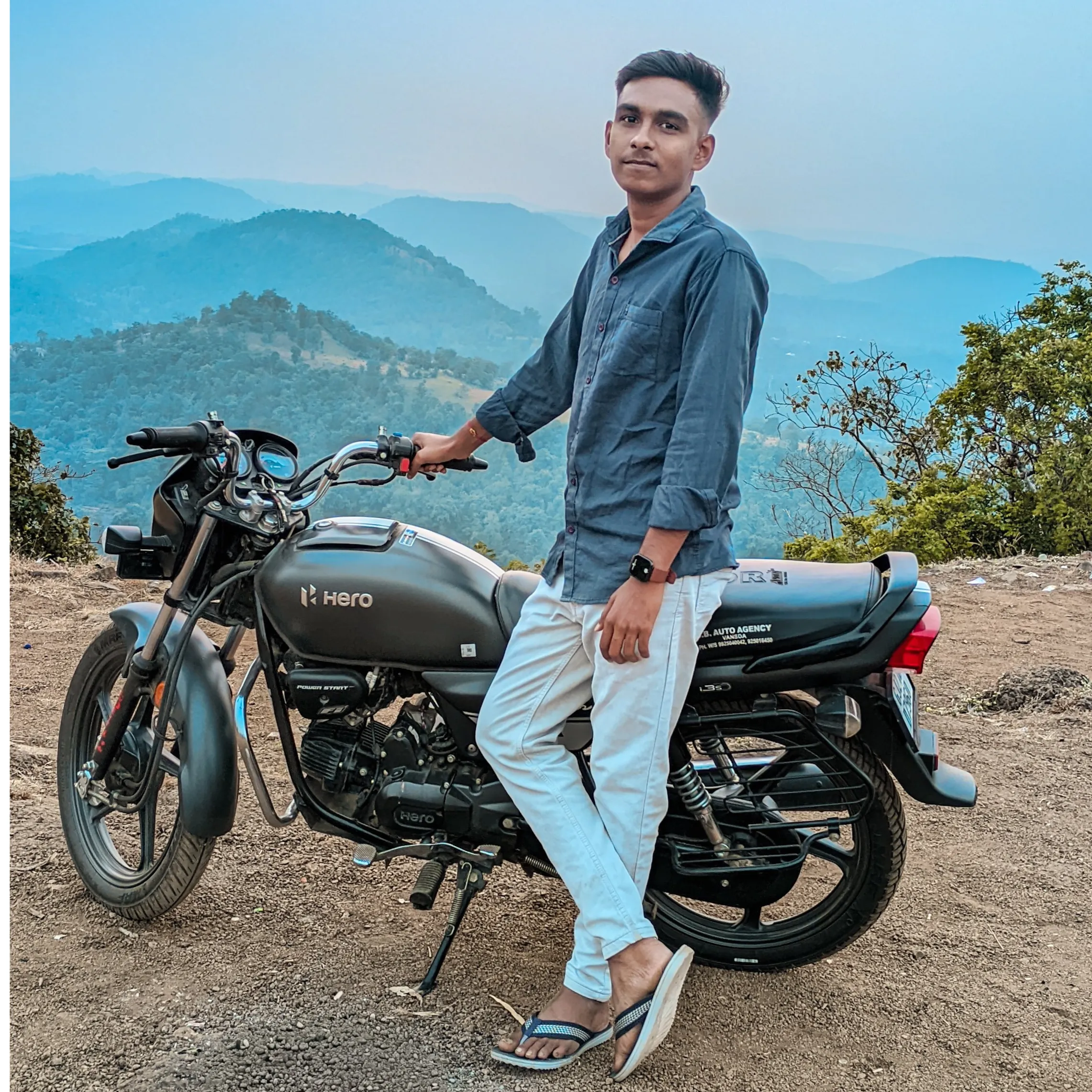 Dhruvik Chavadhari