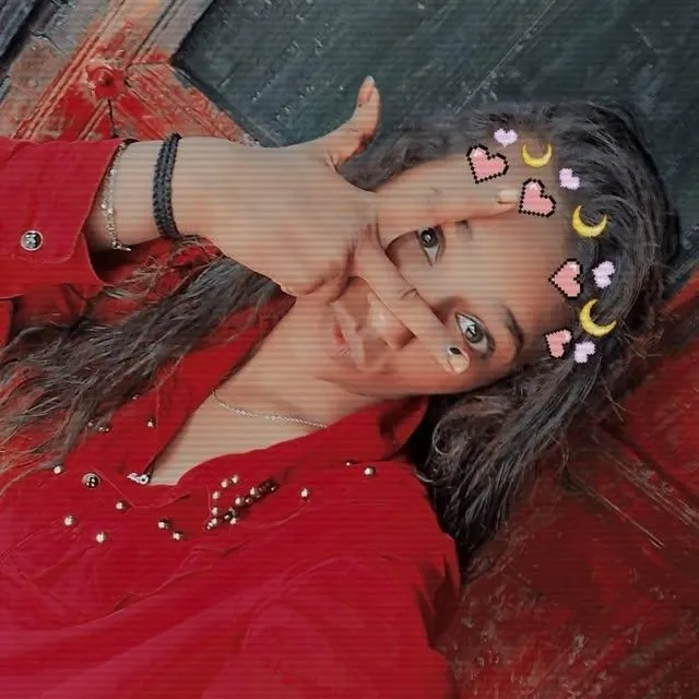 itz_queen__haju_143 sarfira ki Queen 👑