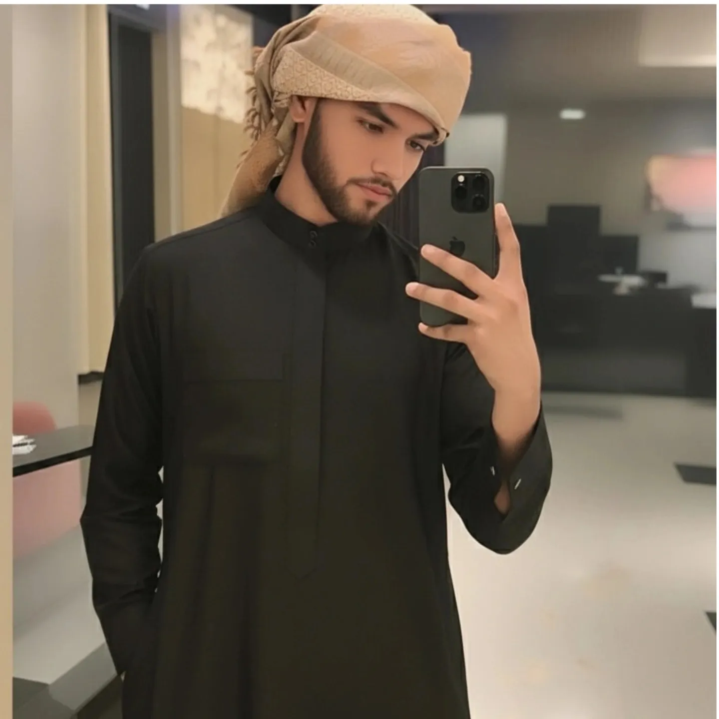 Abdul RAZZIQ🍂