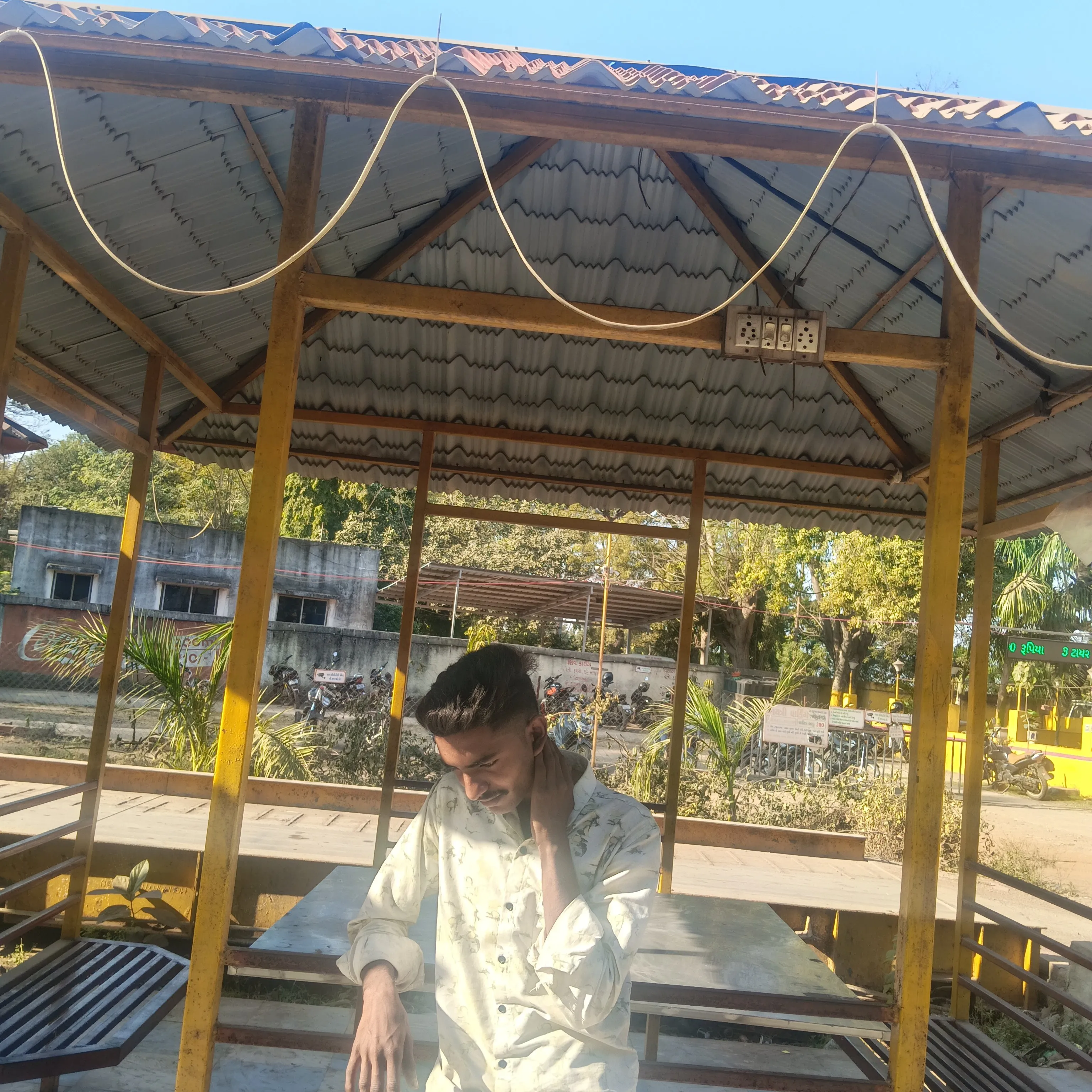 bhushyaa bhushyaa07