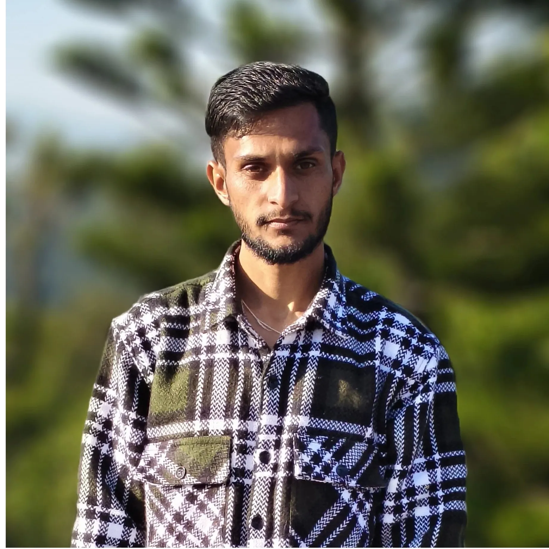 Itz_khajuria_ prince