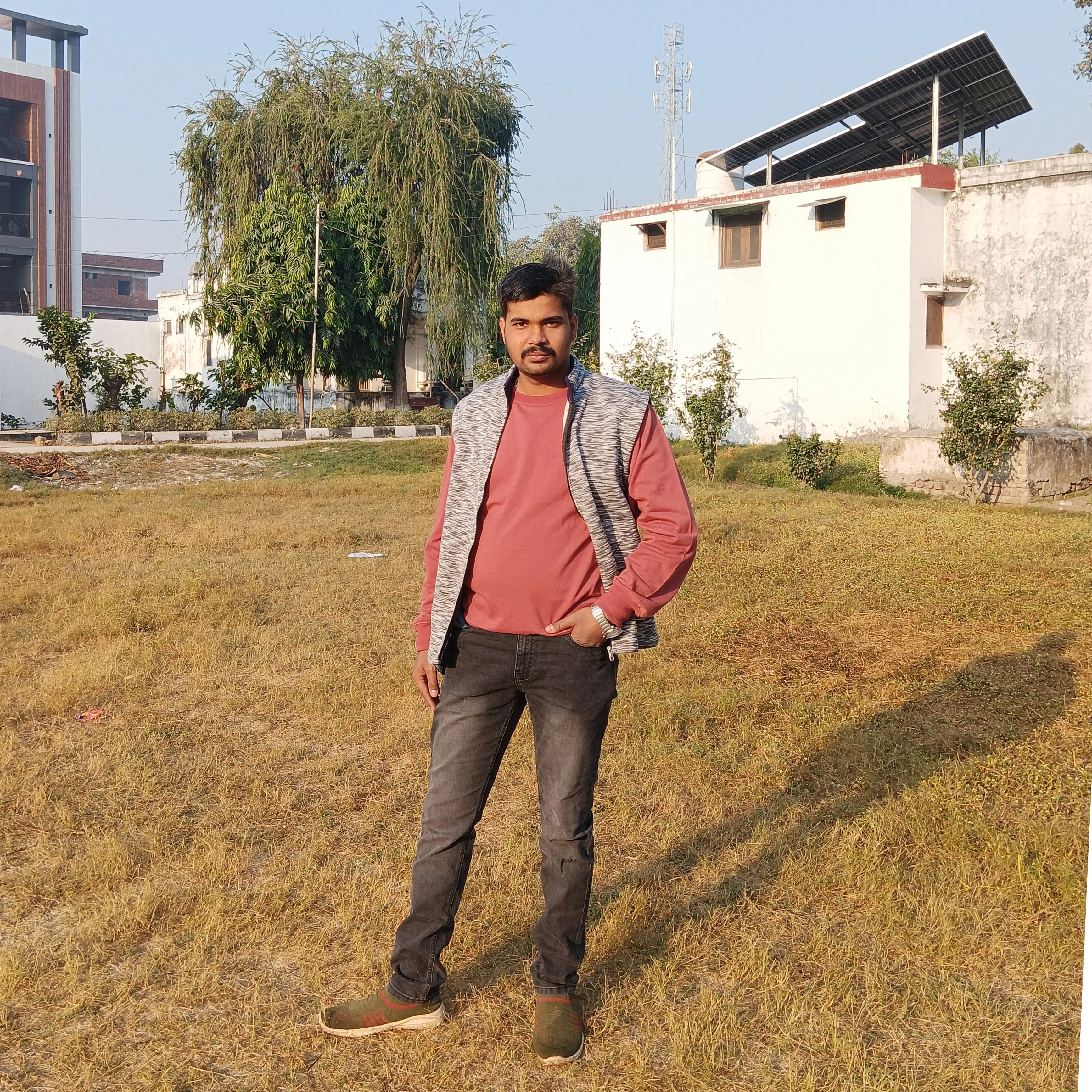 Sanjeevan Tiwari