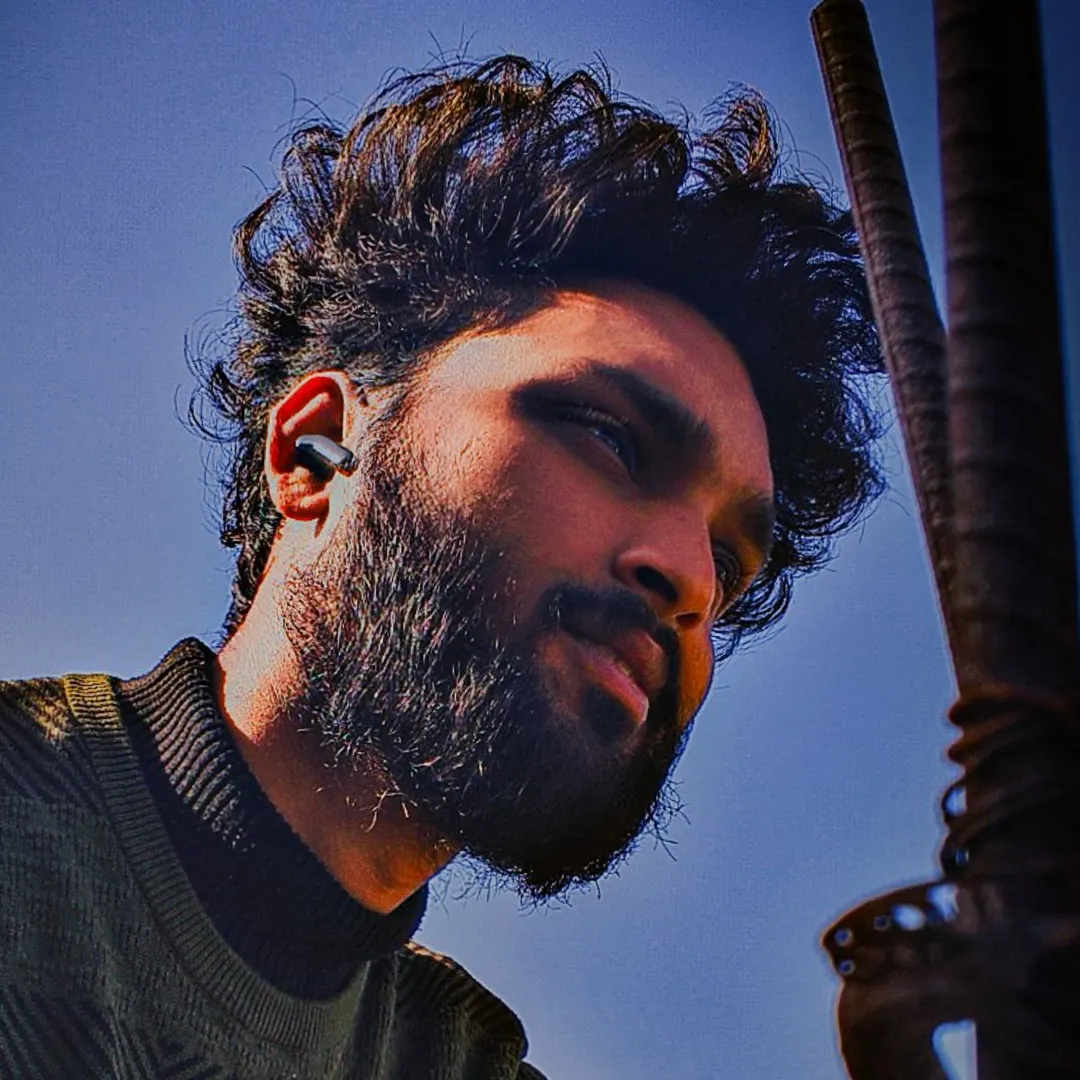 Tushar pakhre