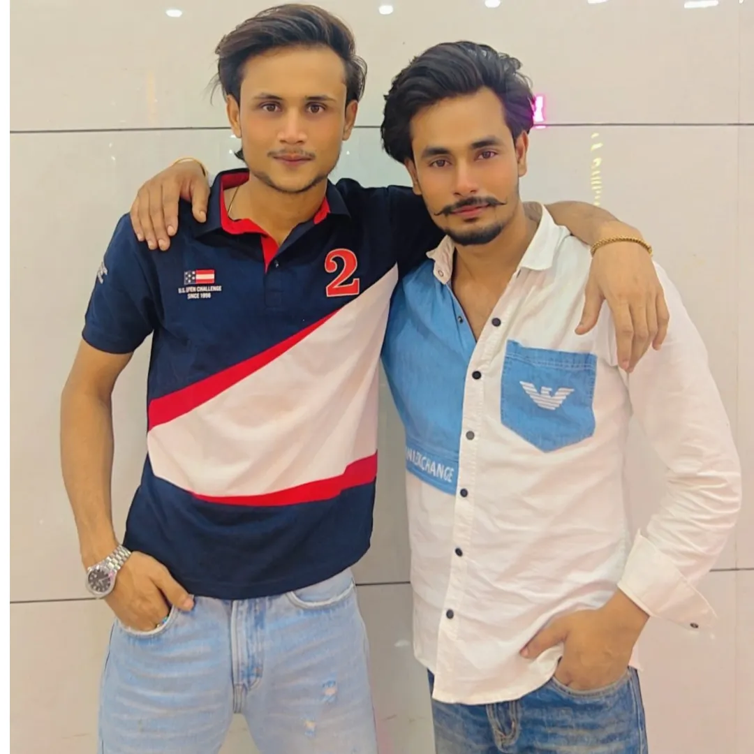 Faisal _lala 🥷🏻☞⁠￣⁠ᴥ⁠￣⁠☞meerut 10k🎯India हिसाब से रहो लाला हम सबर मैं है कबर में नहीं