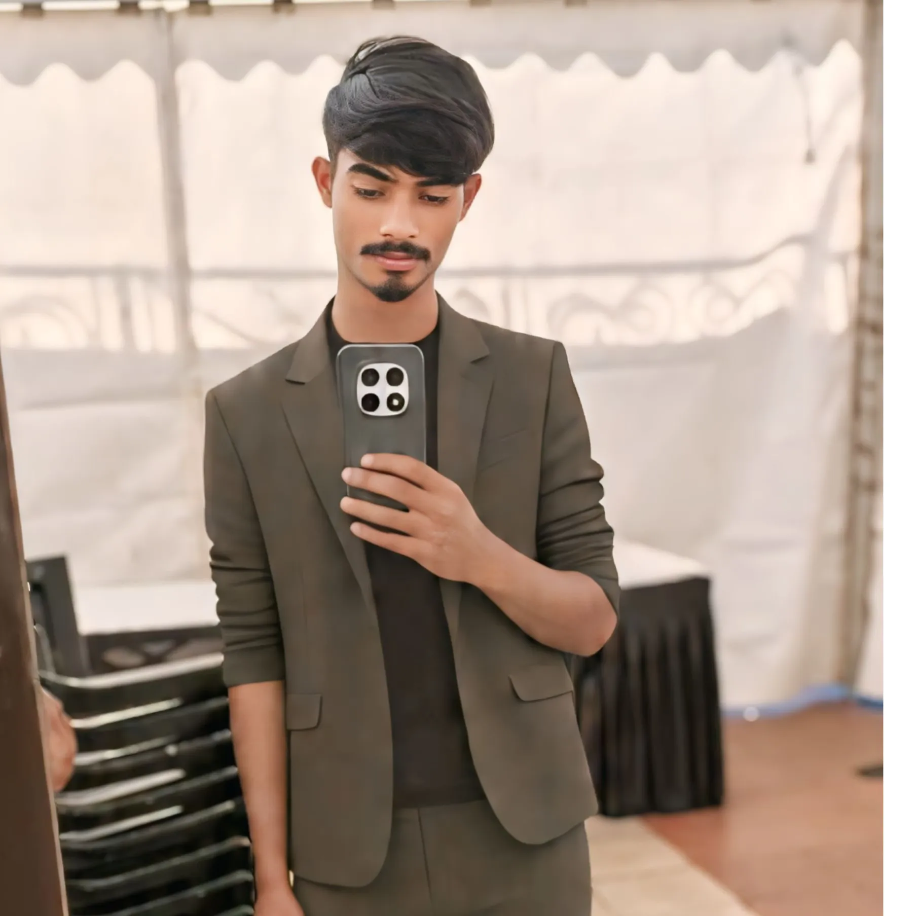 SUMAN MAHATO