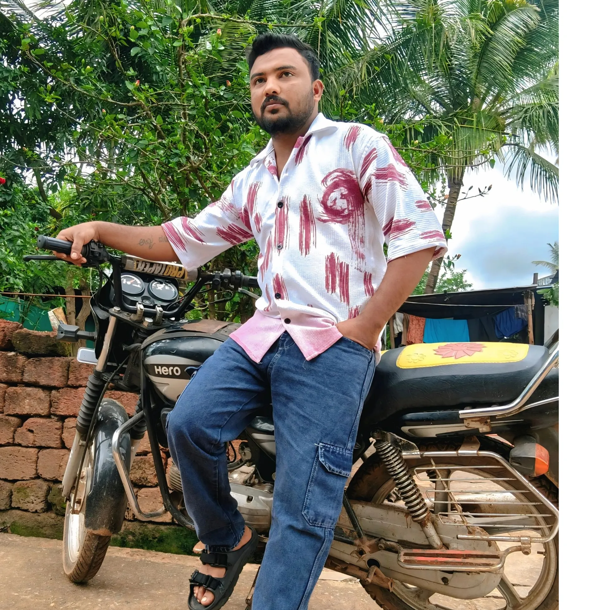 SanthoshaNaik K