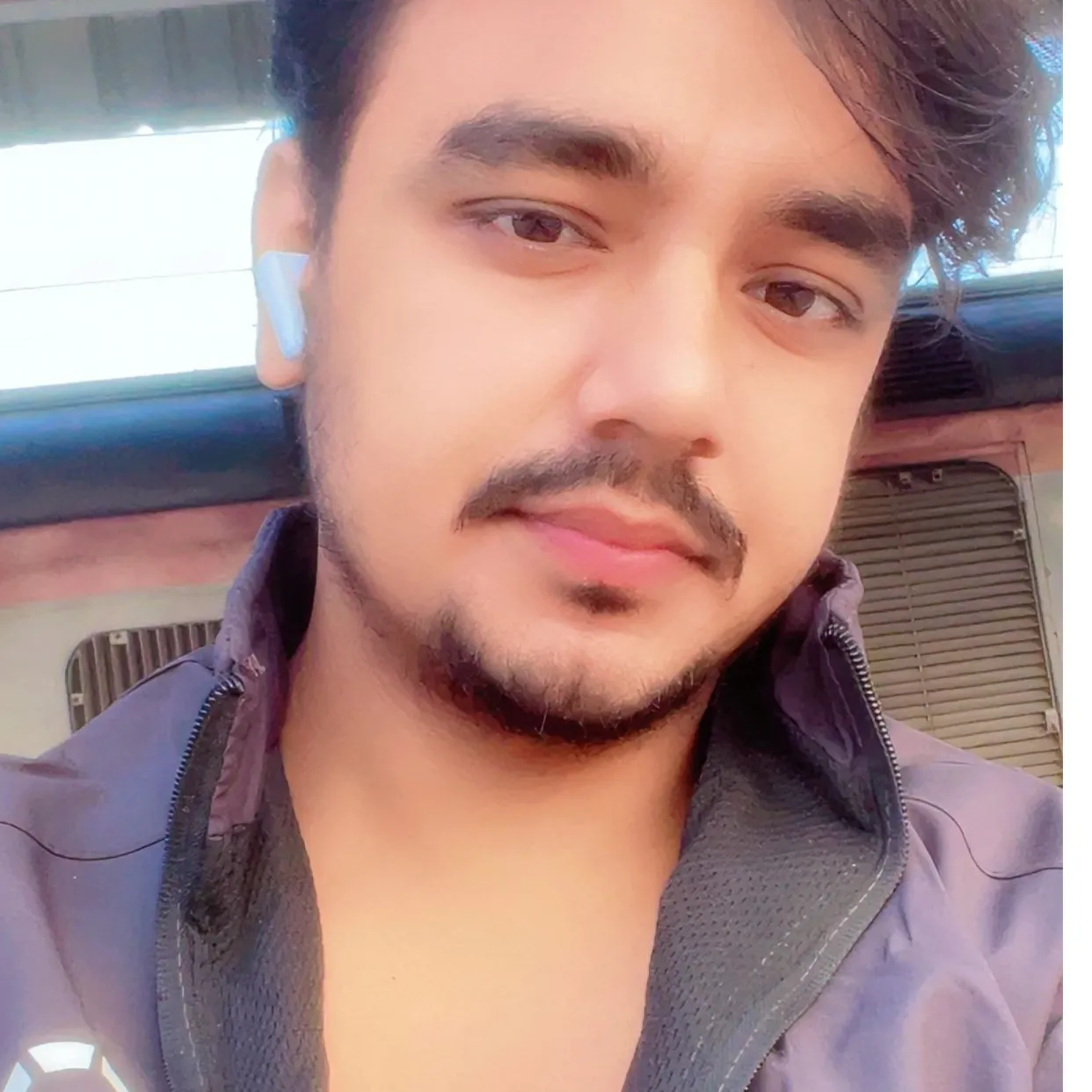 Raj ❤️