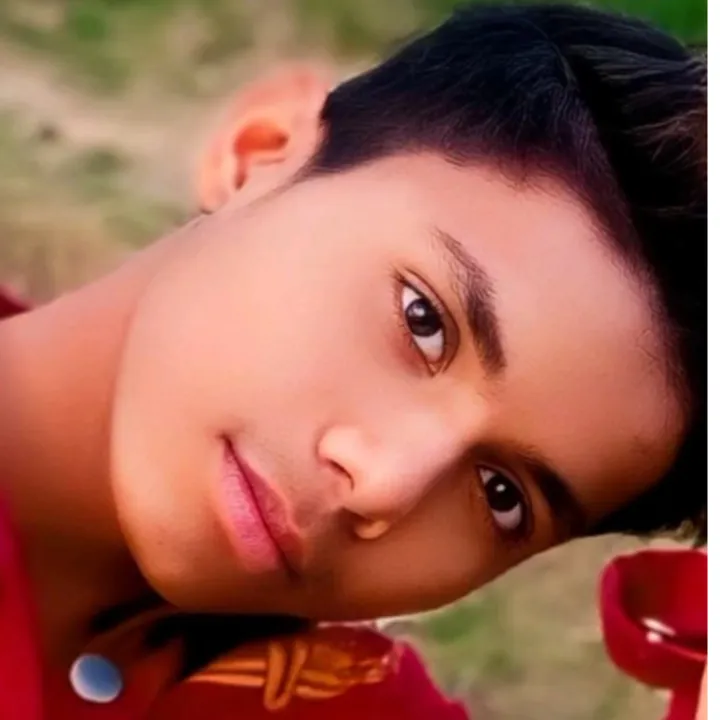 VIKKI SAHANEE